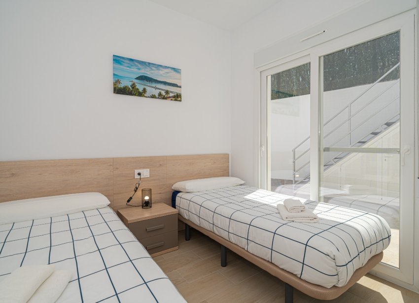 Reventa - Villa - Avileses