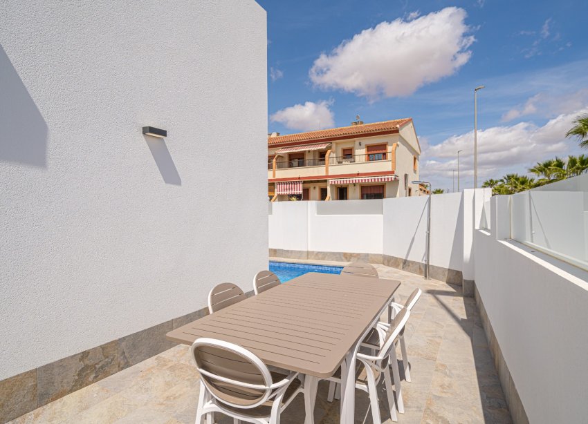 Reventa - Villa - Avileses