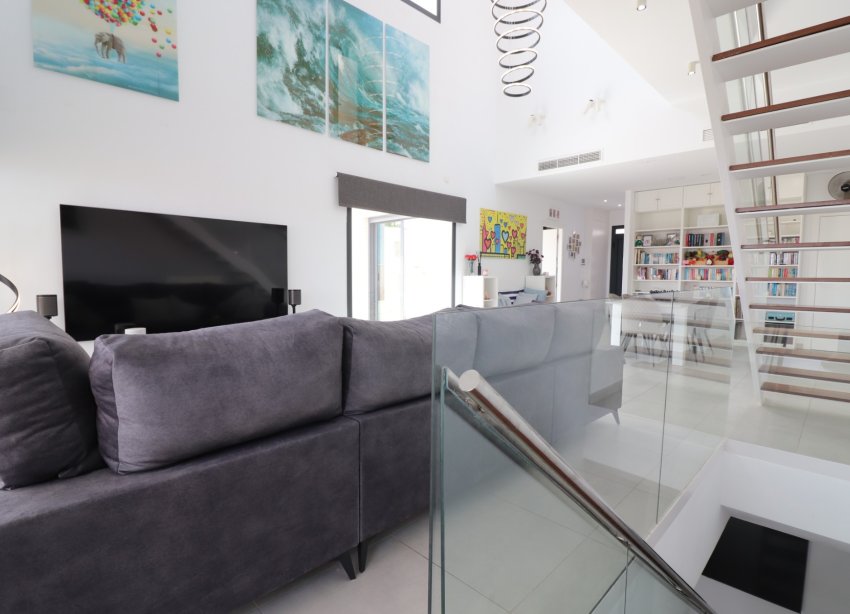 Reventa - Villa - Benijofar