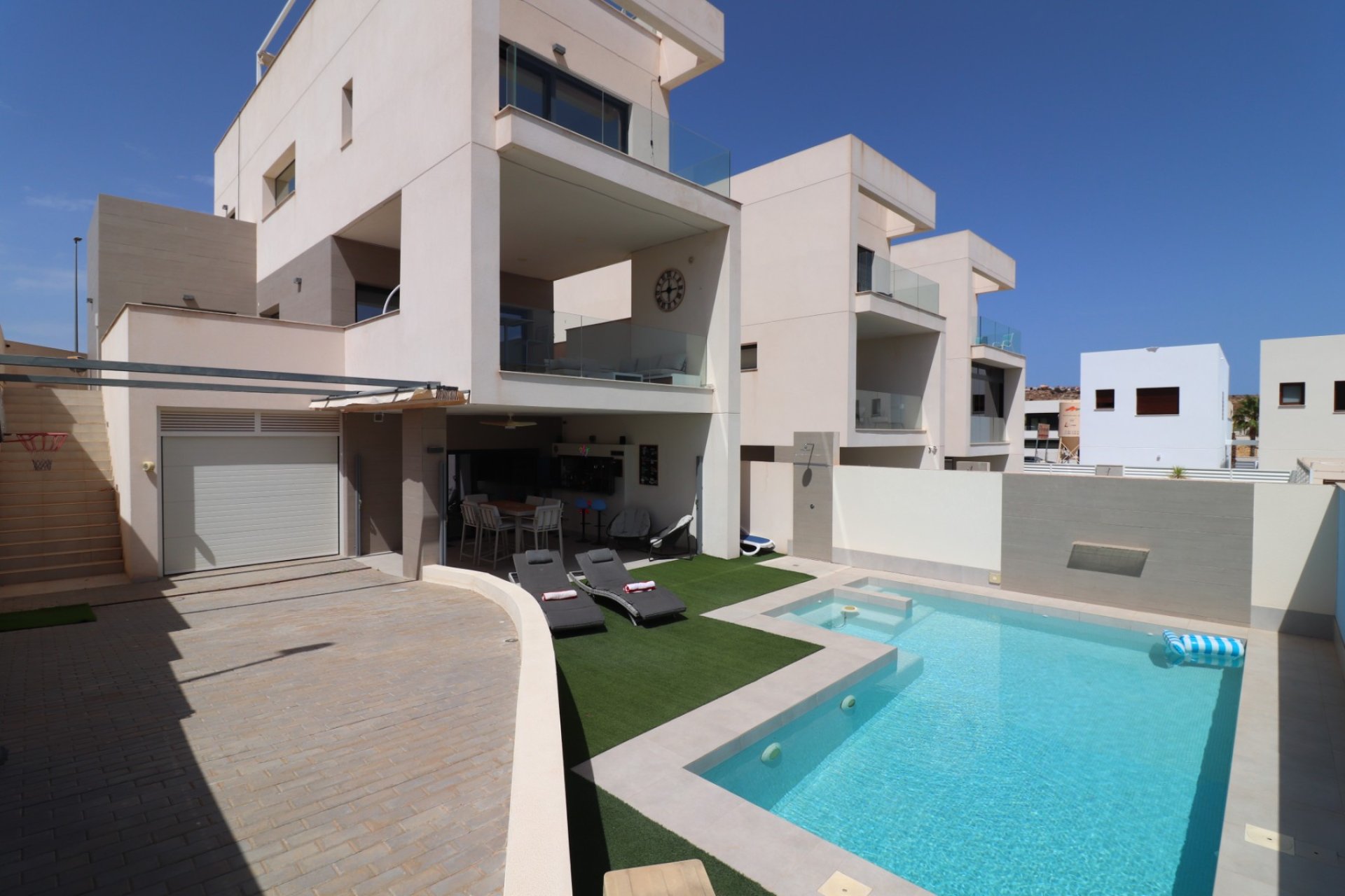Reventa - Villa - Benijofar