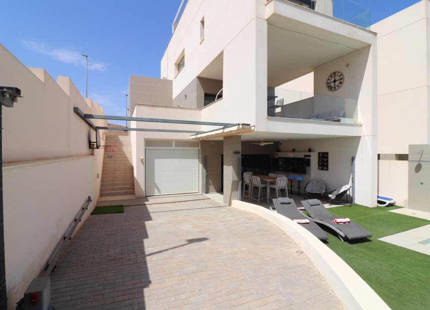 Reventa - Villa - Benijofar