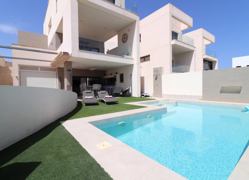 Reventa - Villa - Benijofar