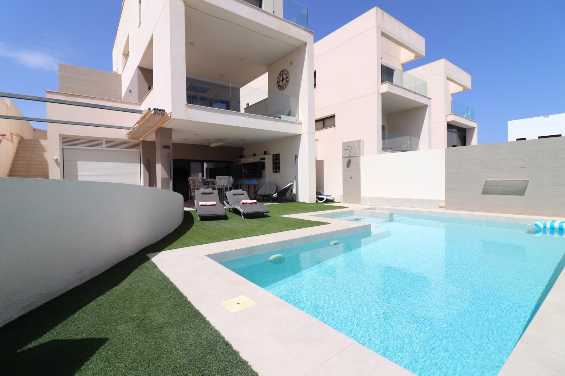 Reventa - Villa - Benijofar