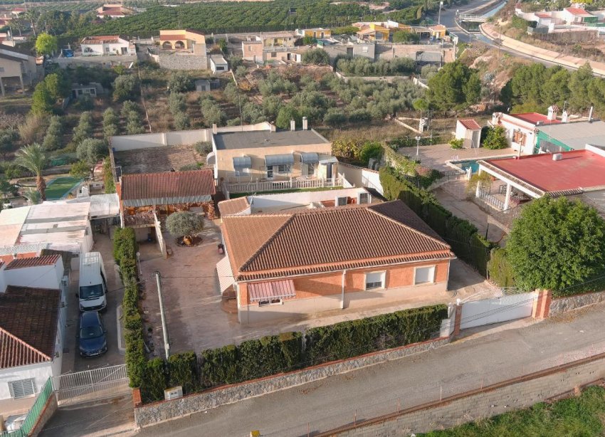 Reventa - Villa / Casa - Albatera