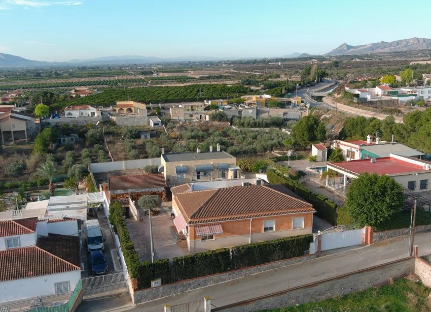 Reventa - Villa / Casa - Albatera