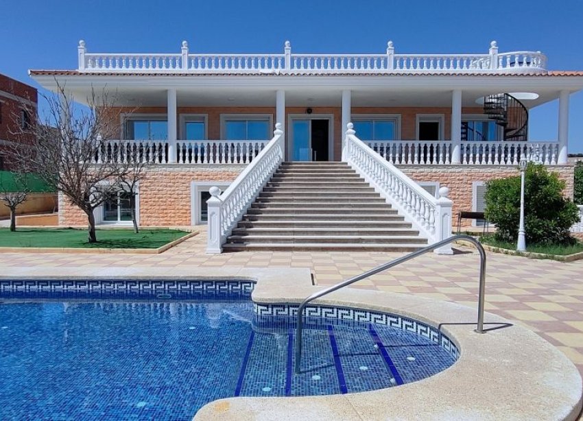 Reventa - Villa / Casa - Albir - ALBIR