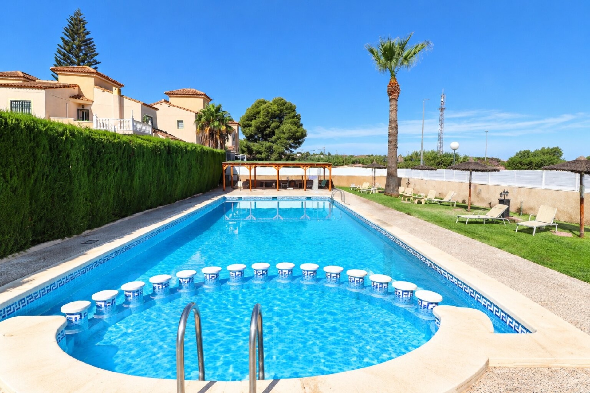 Reventa - Villa / Casa - Algorfa - Montebello