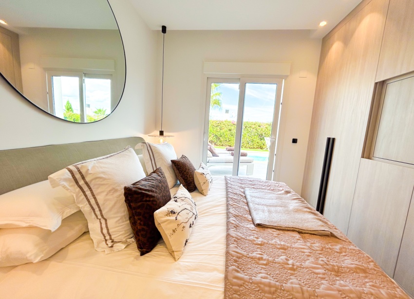 Reventa - Villa / Casa - Algorfa