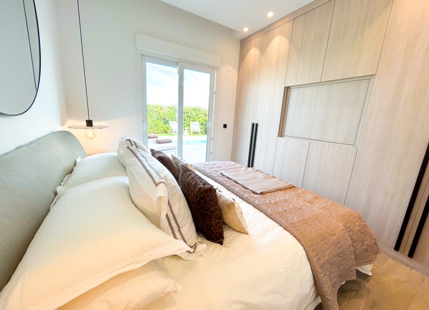 Reventa - Villa / Casa - Algorfa