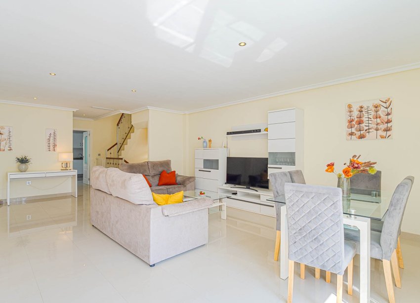Reventa - Villa / Casa - Alicante - El Campello