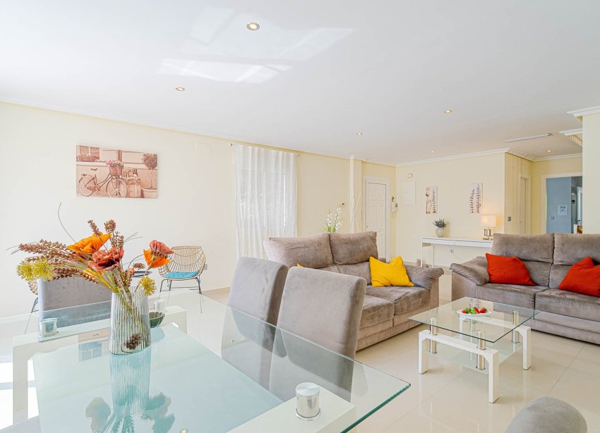 Reventa - Villa / Casa - Alicante - El Campello