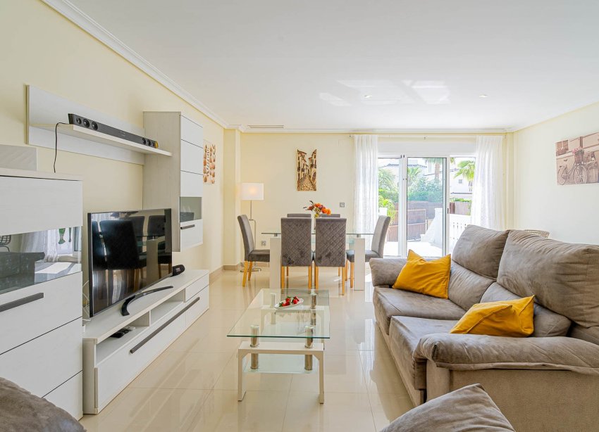 Reventa - Villa / Casa - Alicante - El Campello