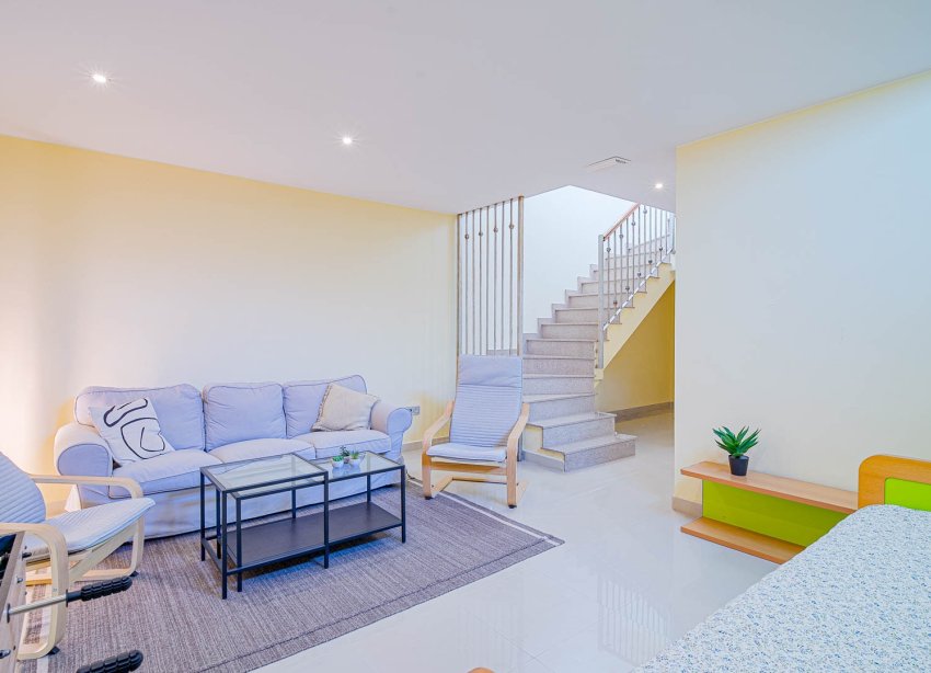 Reventa - Villa / Casa - Alicante - El Campello