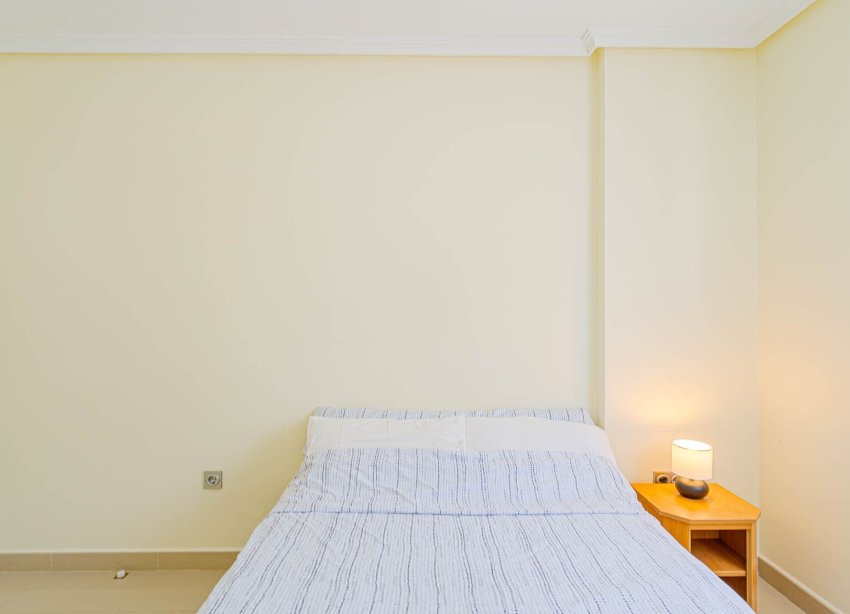 Reventa - Villa / Casa - Alicante - El Campello