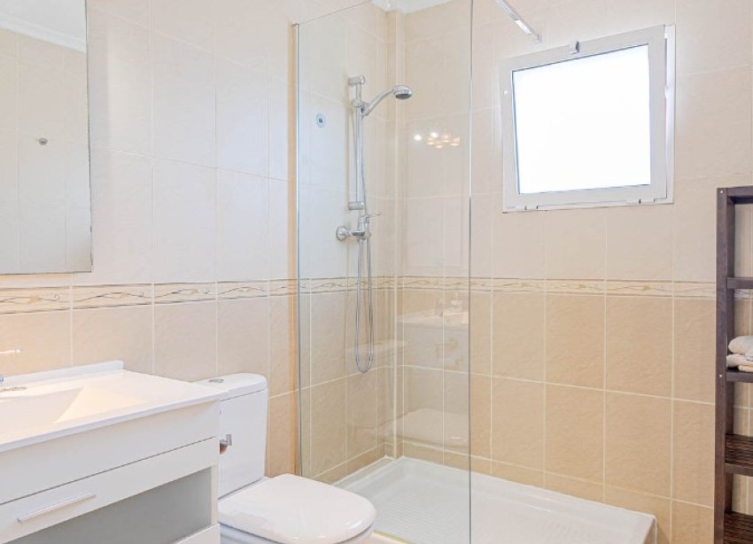 Reventa - Villa / Casa - Alicante - El Campello