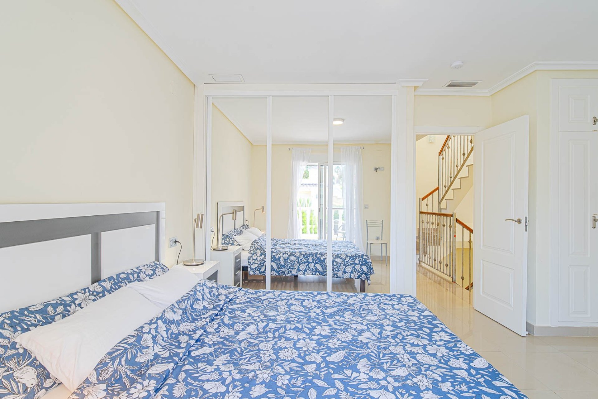 Reventa - Villa / Casa - Alicante - El Campello