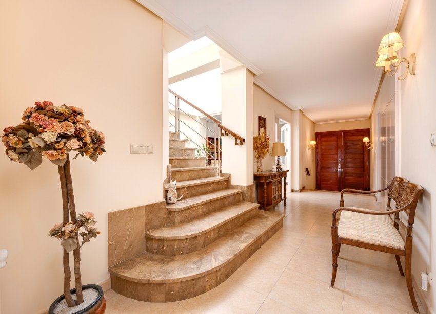 Reventa - Villa / Casa - Benejuzar