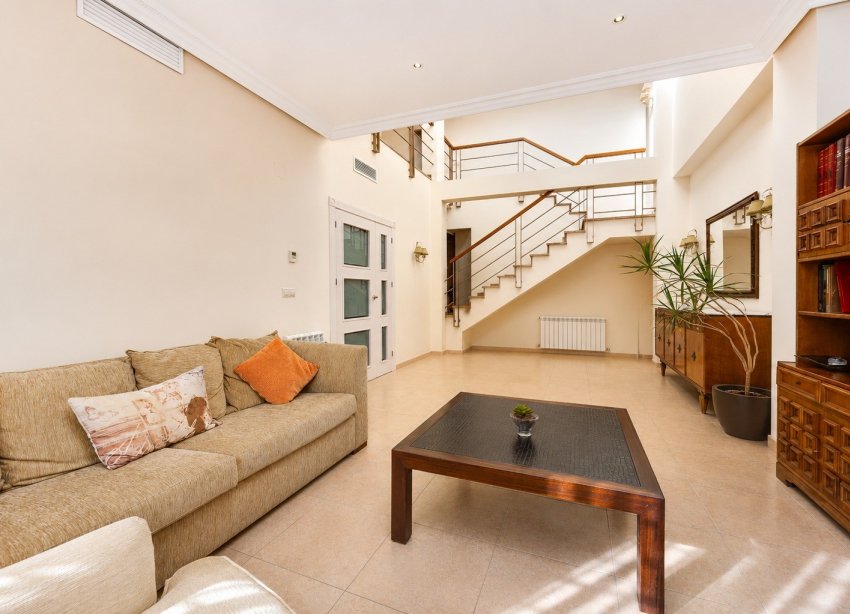 Reventa - Villa / Casa - Benejuzar
