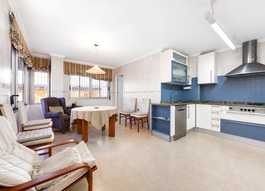 Reventa - Villa / Casa - Benejuzar