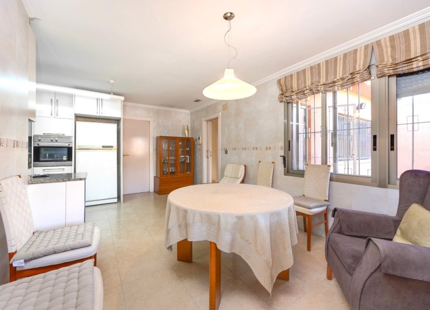 Reventa - Villa / Casa - Benejuzar
