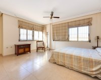Reventa - Villa / Casa - Benejuzar