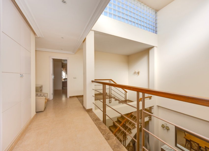 Reventa - Villa / Casa - Benejuzar