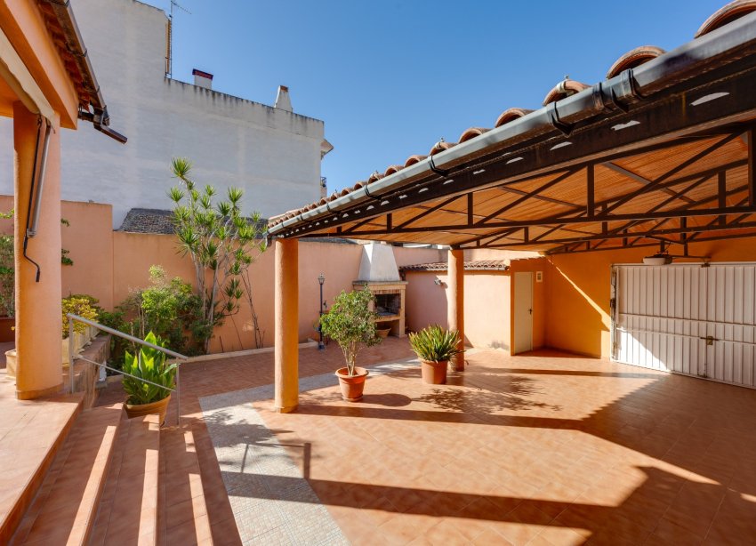Reventa - Villa / Casa - Benejuzar
