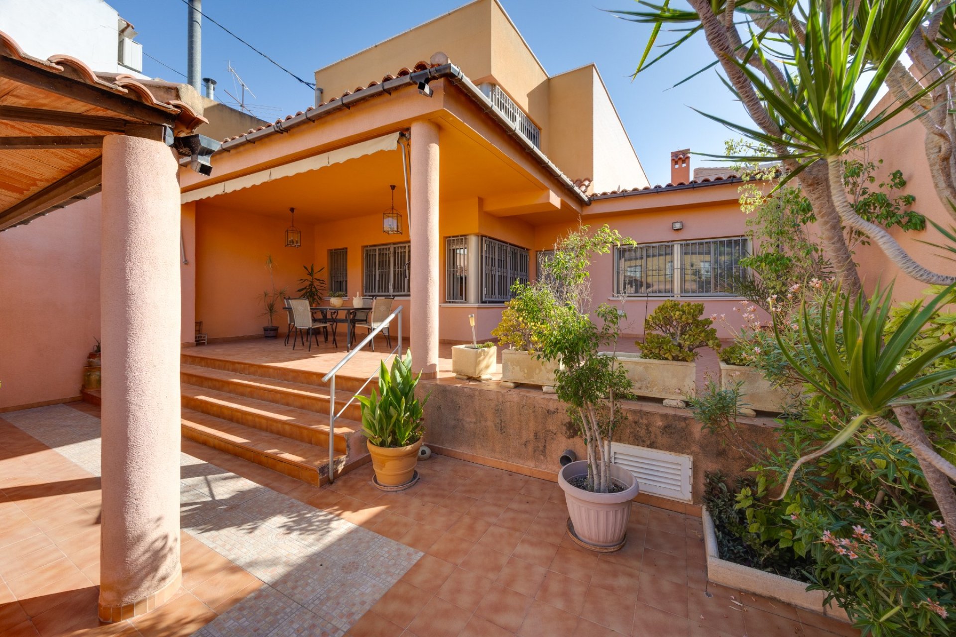 Reventa - Villa / Casa - Benejuzar