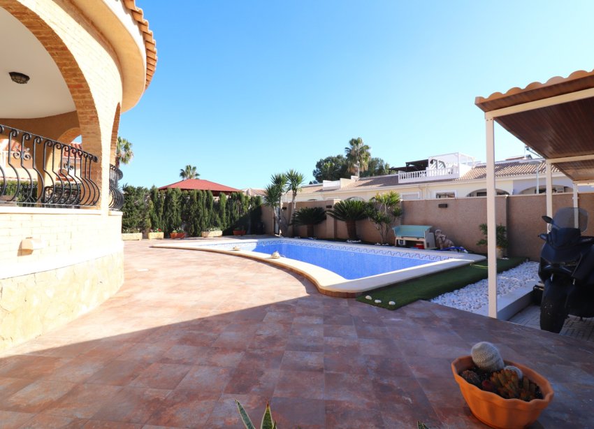 Reventa - Villa / Casa - Benijofar - Monte Azul