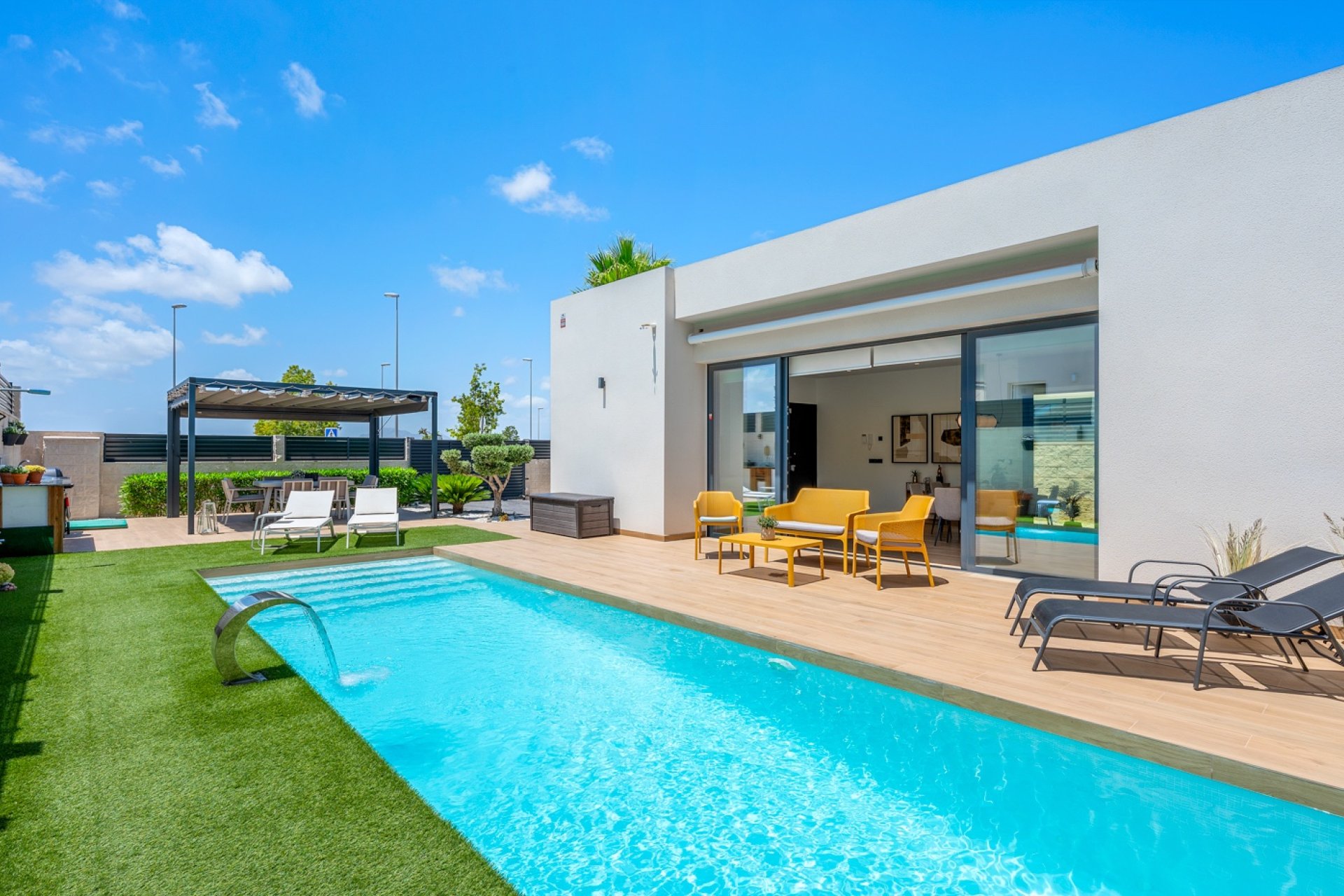 Reventa - Villa / Casa - Benijofar