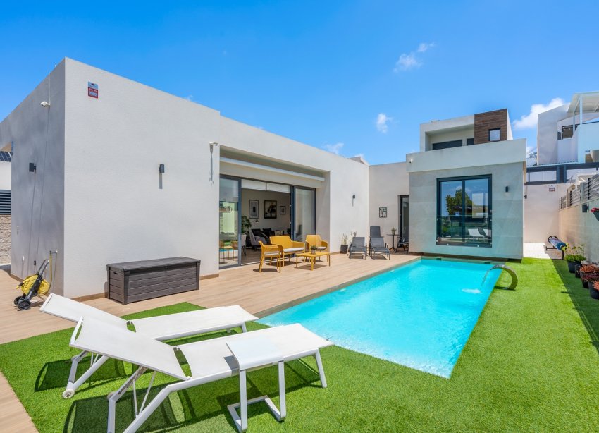 Reventa - Villa / Casa - Benijofar