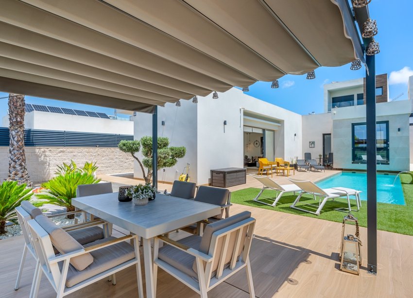 Reventa - Villa / Casa - Benijofar