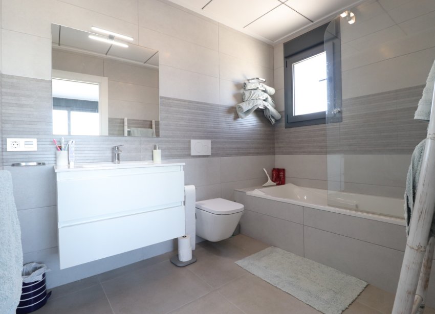 Reventa - Villa / Casa - Benimar - Benimar III
