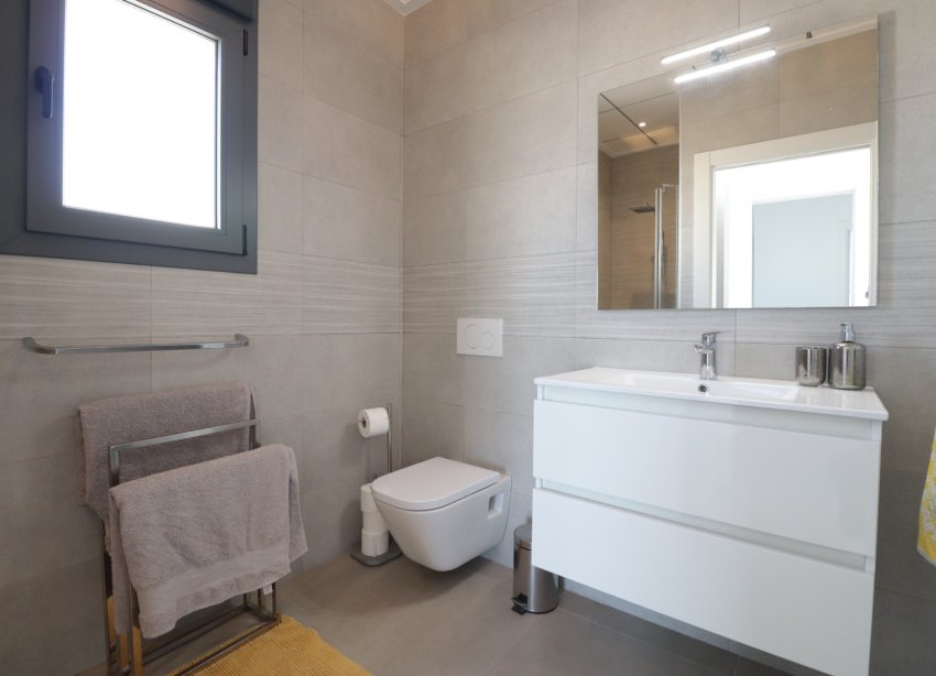 Reventa - Villa / Casa - Benimar - Benimar III