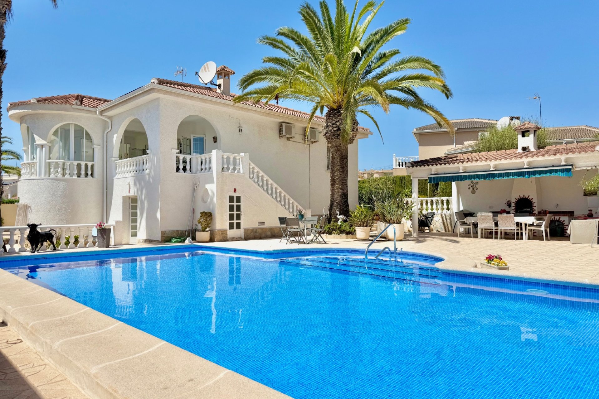 Reventa - Villa / Casa - Ciudad Quesada - Centro de la Ciudad Quesada