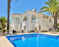 Reventa - Villa / Casa - Ciudad Quesada - Centro de la Ciudad Quesada