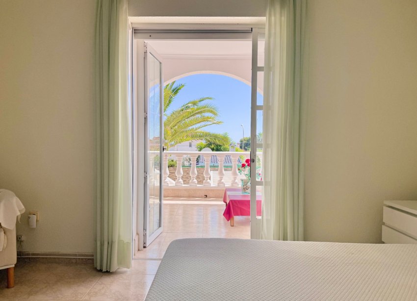 Reventa - Villa / Casa - Ciudad Quesada - Centro de la Ciudad Quesada