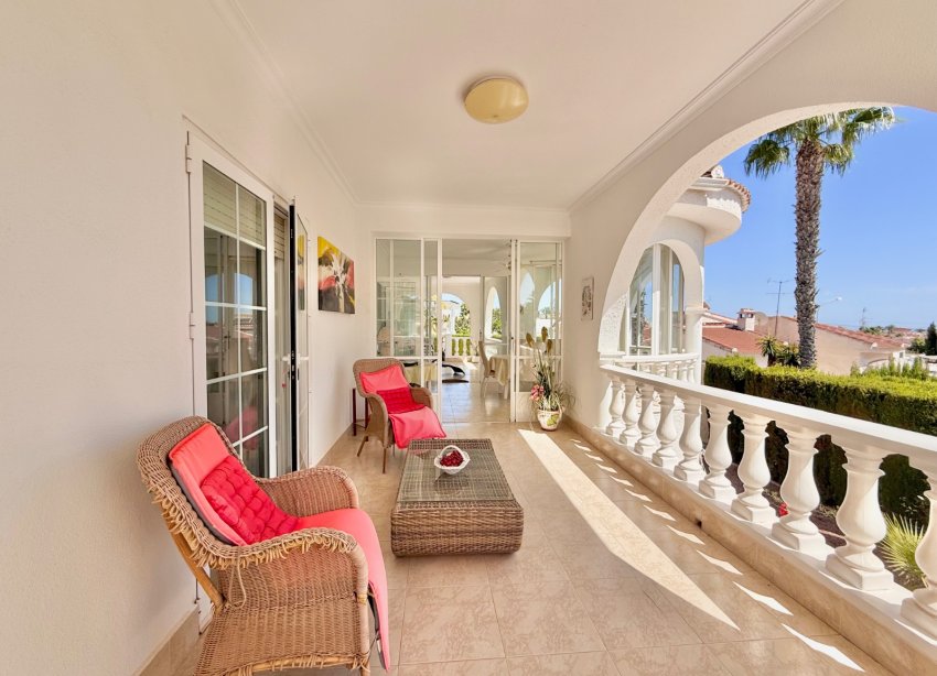 Reventa - Villa / Casa - Ciudad Quesada - Centro de la Ciudad Quesada