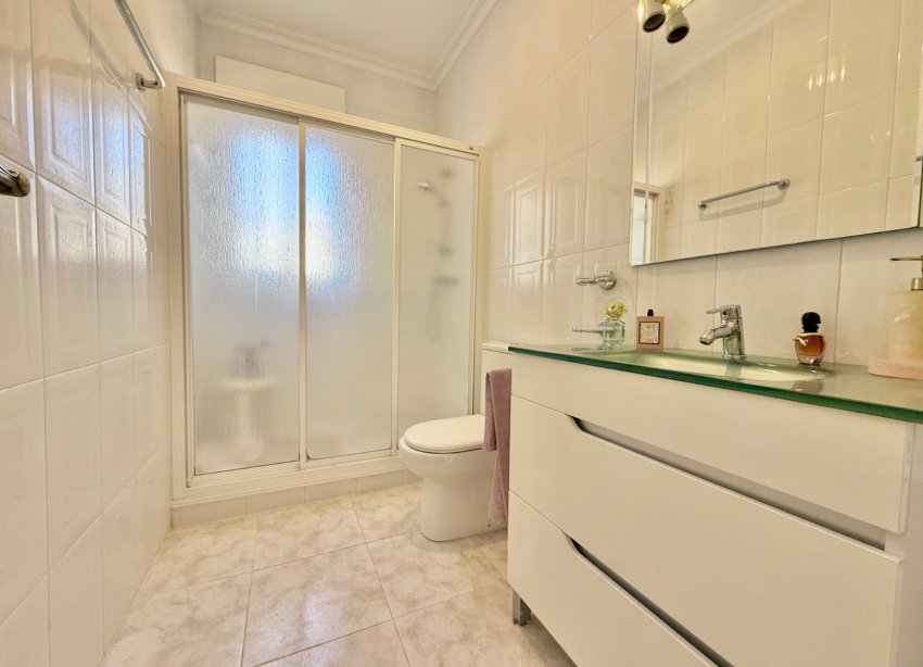 Reventa - Villa / Casa - Ciudad Quesada - Centro de la Ciudad Quesada