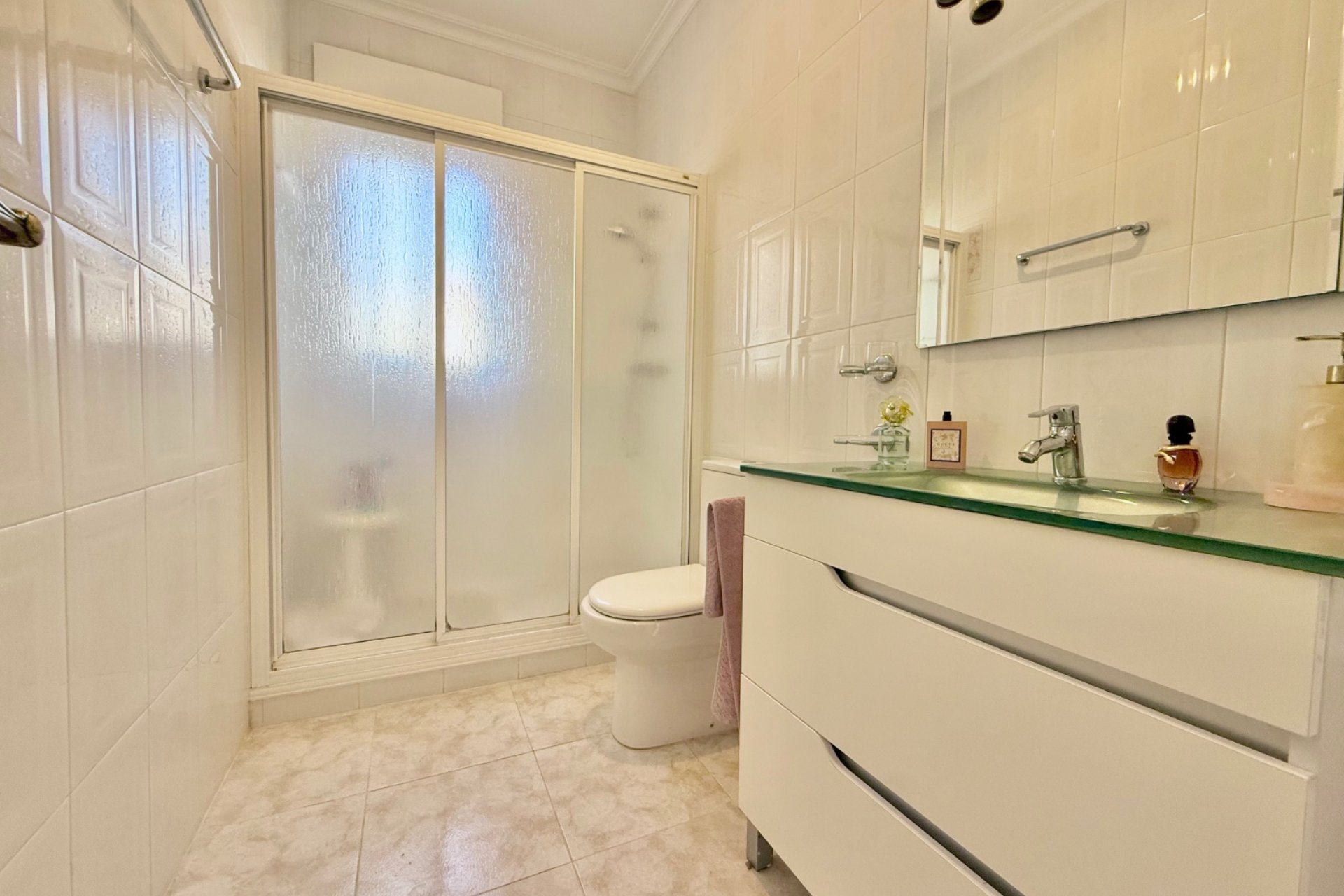 Reventa - Villa / Casa - Ciudad Quesada - Centro de la Ciudad Quesada