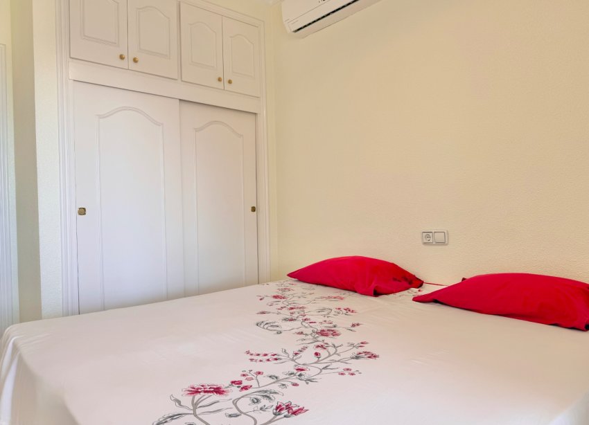 Reventa - Villa / Casa - Ciudad Quesada - Centro de la Ciudad Quesada