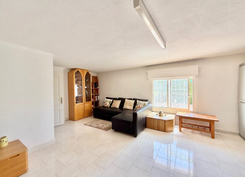 Reventa - Villa / Casa - Ciudad Quesada - Centro de la Ciudad Quesada