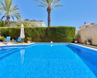 Reventa - Villa / Casa - Ciudad Quesada - Centro de la Ciudad Quesada