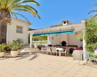 Reventa - Villa / Casa - Ciudad Quesada - Centro de la Ciudad Quesada