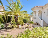 Reventa - Villa / Casa - Ciudad Quesada - Centro de la Ciudad Quesada