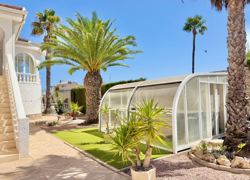 Reventa - Villa / Casa - Ciudad Quesada - Centro de la Ciudad Quesada
