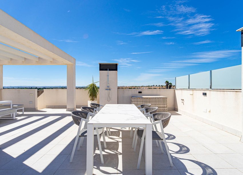 Reventa - Villa / Casa - Ciudad Quesada - Doña Pena