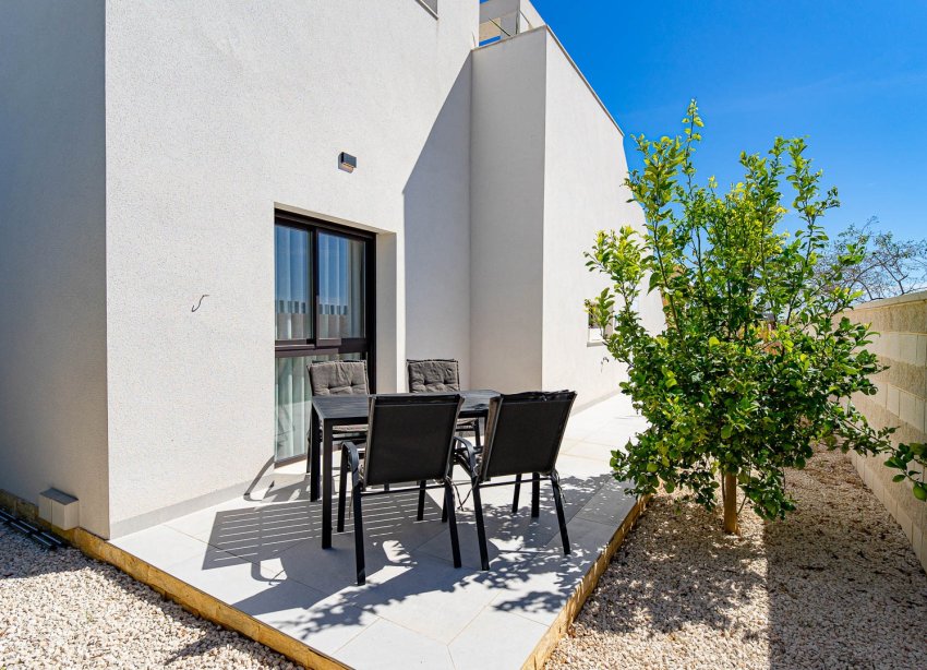 Reventa - Villa / Casa - Ciudad Quesada - Doña Pena