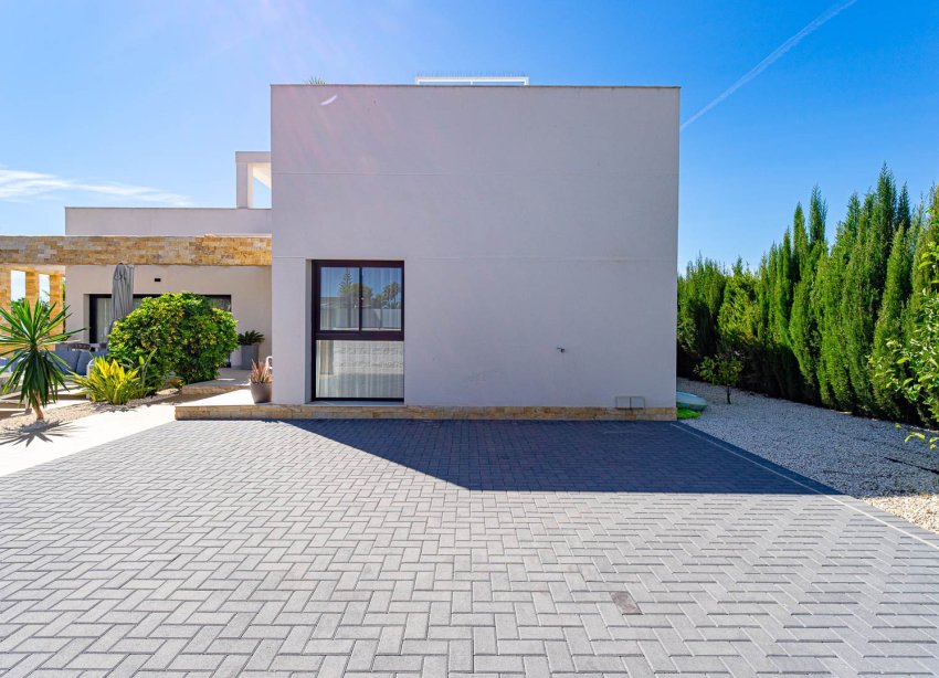 Reventa - Villa / Casa - Ciudad Quesada - Doña Pena