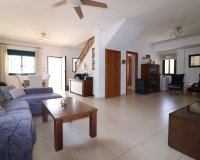 Reventa - Villa / Casa - Ciudad Quesada - La Fiesta